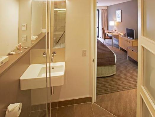 Novotel