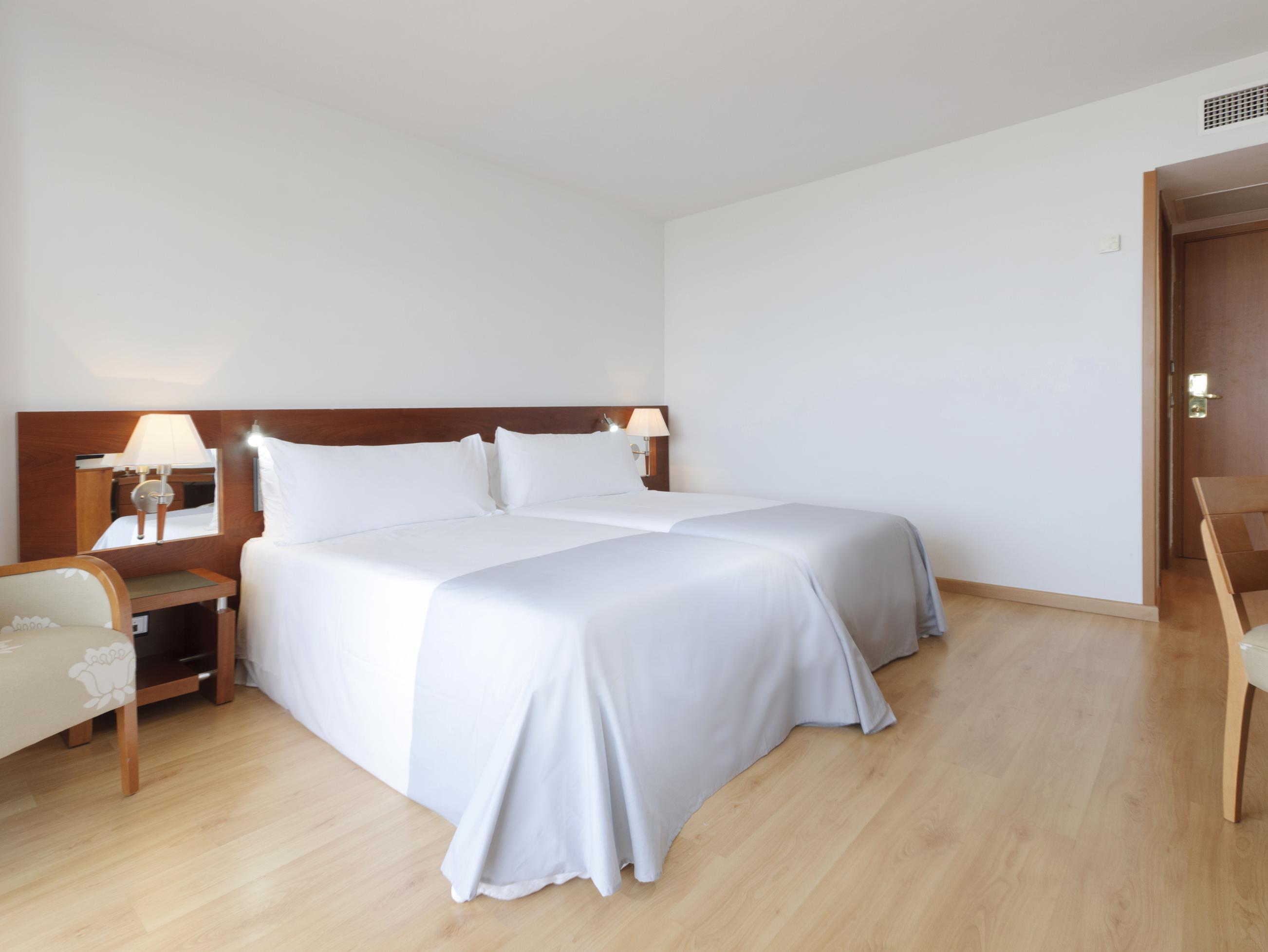 TRYP