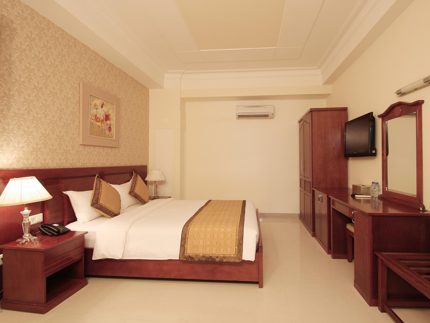 Le Duy Hotel Hong Kong FAQ 2016, What facilities are there in Le Duy Hotel Hong Kong 2016, What Languages Spoken are Supported in Le Duy Hotel Hong Kong 2016, Which payment cards are accepted in Le Duy Hotel Hong Kong , Hong Kong Le Duy Hotel room facilities and services Q&A 2016, Hong Kong Le Duy Hotel online booking services 2016, Hong Kong Le Duy Hotel address 2016, Hong Kong Le Duy Hotel telephone number 2016,Hong Kong Le Duy Hotel map 2016, Hong Kong Le Duy Hotel traffic guide 2016, how to go Hong Kong Le Duy Hotel, Hong Kong Le Duy Hotel booking online 2016, Hong Kong Le Duy Hotel room types 2016.