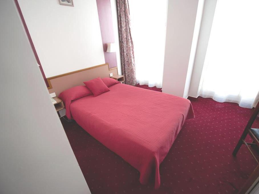 Royal Bergere Hotel France FAQ 2017, What facilities are there in Royal Bergere Hotel France 2017, What Languages Spoken are Supported in Royal Bergere Hotel France 2017, Which payment cards are accepted in Royal Bergere Hotel France , France Royal Bergere Hotel room facilities and services Q&A 2017, France Royal Bergere Hotel online booking services 2017, France Royal Bergere Hotel address 2017, France Royal Bergere Hotel telephone number 2017,France Royal Bergere Hotel map 2017, France Royal Bergere Hotel traffic guide 2017, how to go France Royal Bergere Hotel, France Royal Bergere Hotel booking online 2017, France Royal Bergere Hotel room types 2017.