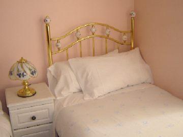 Single with Shared Bathroom Excluding Breakfast - Free WiFi access