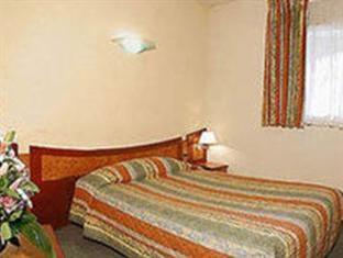 Single Not Refundable - Free WiFi access