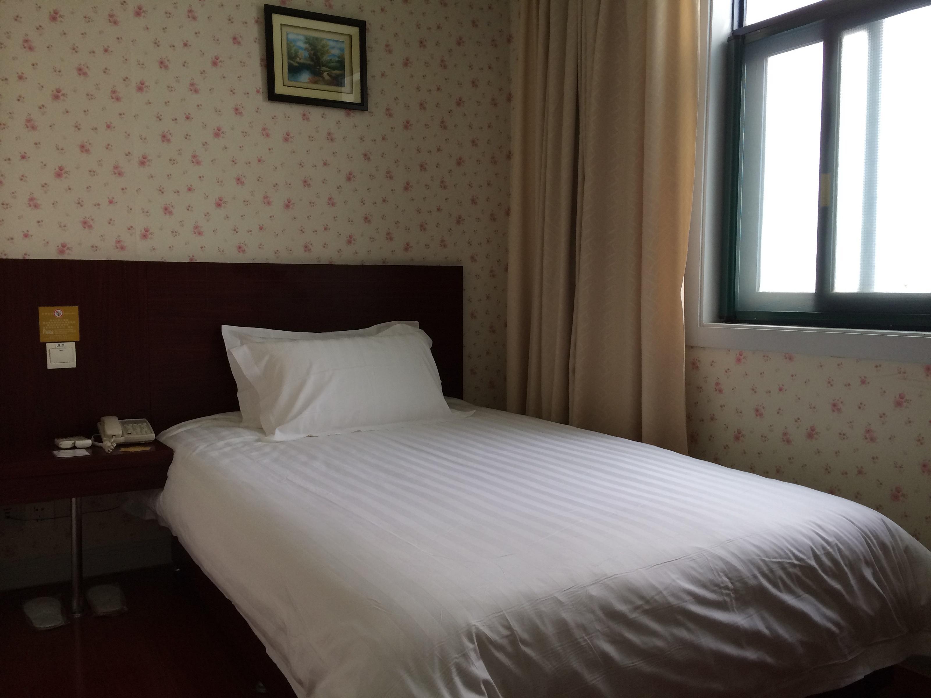 Goldmet Inn - Nanjing Road Pedestrian Street Middle Fujian Road Branch Shanghai FAQ 2016, What facilities are there in Goldmet Inn - Nanjing Road Pedestrian Street Middle Fujian Road Branch Shanghai 2016, What Languages Spoken are Supported in Goldmet Inn - Nanjing Road Pedestrian Street Middle Fujian Road Branch Shanghai 2016, Which payment cards are accepted in Goldmet Inn - Nanjing Road Pedestrian Street Middle Fujian Road Branch Shanghai , Shanghai Goldmet Inn - Nanjing Road Pedestrian Street Middle Fujian Road Branch room facilities and services Q&A 2016, Shanghai Goldmet Inn - Nanjing Road Pedestrian Street Middle Fujian Road Branch online booking services 2016, Shanghai Goldmet Inn - Nanjing Road Pedestrian Street Middle Fujian Road Branch address 2016, Shanghai Goldmet Inn - Nanjing Road Pedestrian Street Middle Fujian Road Branch telephone number 2016,Shanghai Goldmet Inn - Nanjing Road Pedestrian Street Middle Fujian Road Branch map 2016, Shanghai Goldmet Inn - Nanjing Road Pedestrian Street Middle Fujian Road Branch traffic guide 2016, how to go Shanghai Goldmet Inn - Nanjing Road Pedestrian Street Middle Fujian Road Branch, Shanghai Goldmet Inn - Nanjing Road Pedestrian Street Middle Fujian Road Branch booking online 2016, Shanghai Goldmet Inn - Nanjing Road Pedestrian Street Middle Fujian Road Branch room types 2016.
