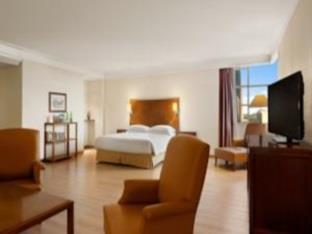 Hilton
