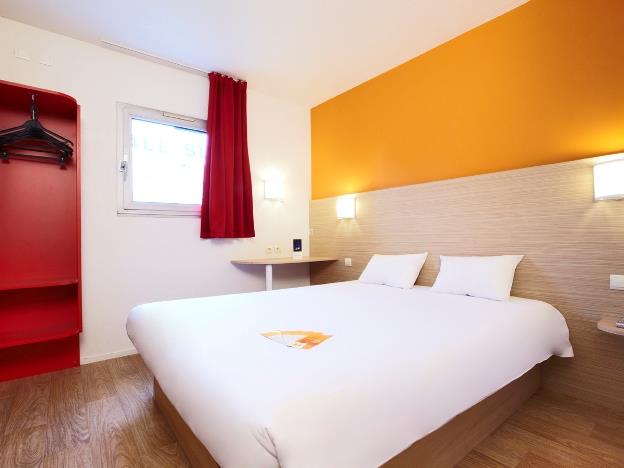 Double Room - Free WiFi access