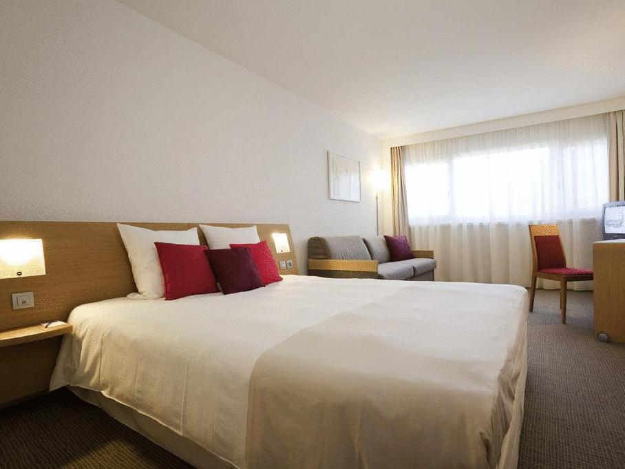 Novotel