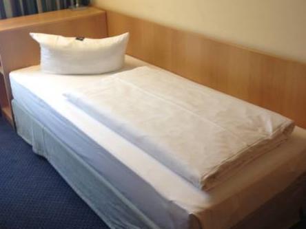 Single Room - Free WiFi access