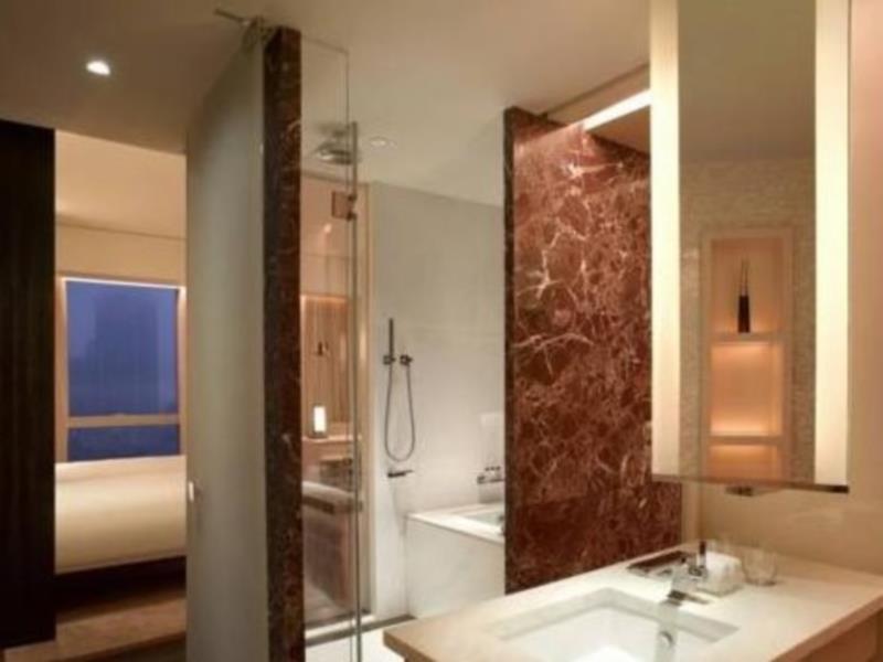 Hyatt