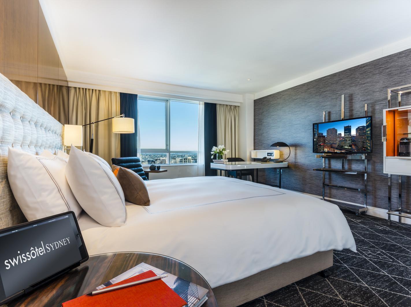 Sydney-Signature
