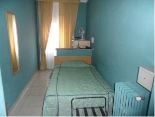 Single Room - Free WiFi access