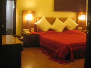 Royal Castle Hotel Papua New Guinea
 FAQ 2016, What facilities are there in Royal Castle Hotel Papua New Guinea
 2016, What Languages Spoken are Supported in Royal Castle Hotel Papua New Guinea
 2016, Which payment cards are accepted in Royal Castle Hotel Papua New Guinea
 , Papua New Guinea
 Royal Castle Hotel room facilities and services Q&A 2016, Papua New Guinea
 Royal Castle Hotel online booking services 2016, Papua New Guinea
 Royal Castle Hotel address 2016, Papua New Guinea
 Royal Castle Hotel telephone number 2016,Papua New Guinea
 Royal Castle Hotel map 2016, Papua New Guinea
 Royal Castle Hotel traffic guide 2016, how to go Papua New Guinea
 Royal Castle Hotel, Papua New Guinea
 Royal Castle Hotel booking online 2016, Papua New Guinea
 Royal Castle Hotel room types 2016.
