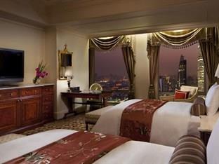 Ritz-Carlton,