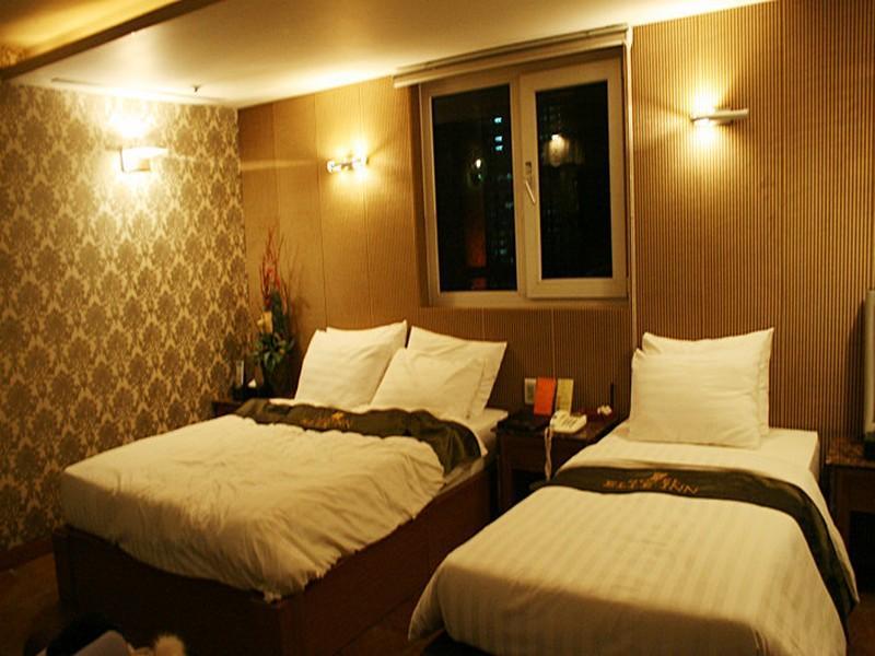 Deluxe Twin - Best price guarantee