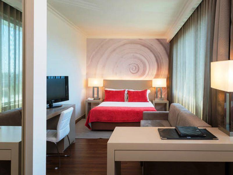 Tryp