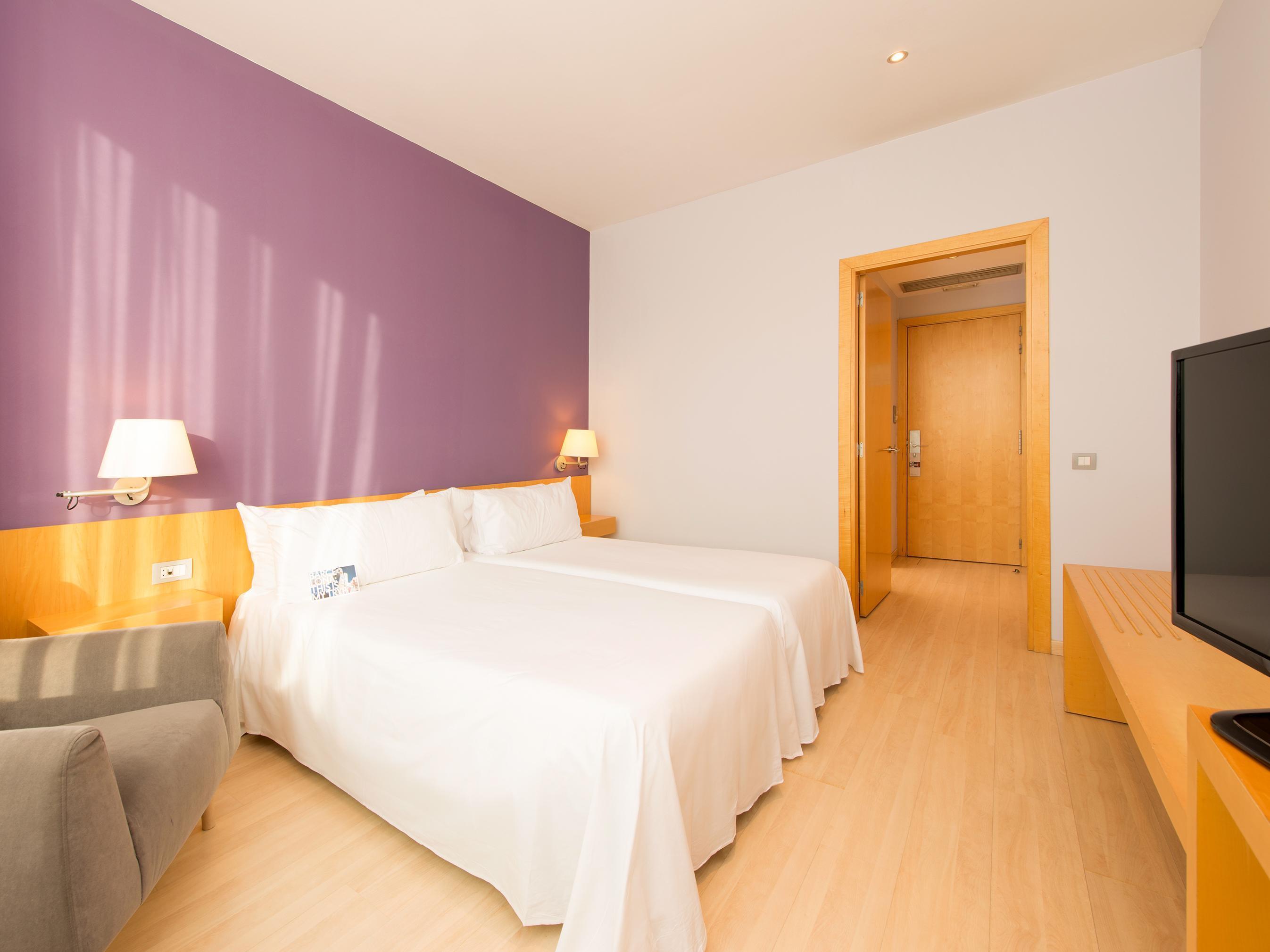 TRYP