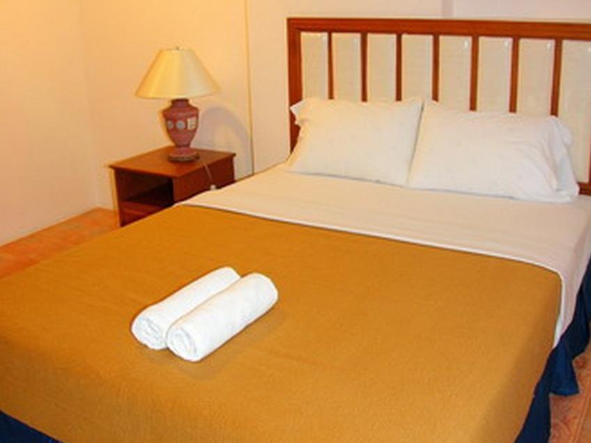 2 Bedroom Apartment Room Only - Free WiFi access