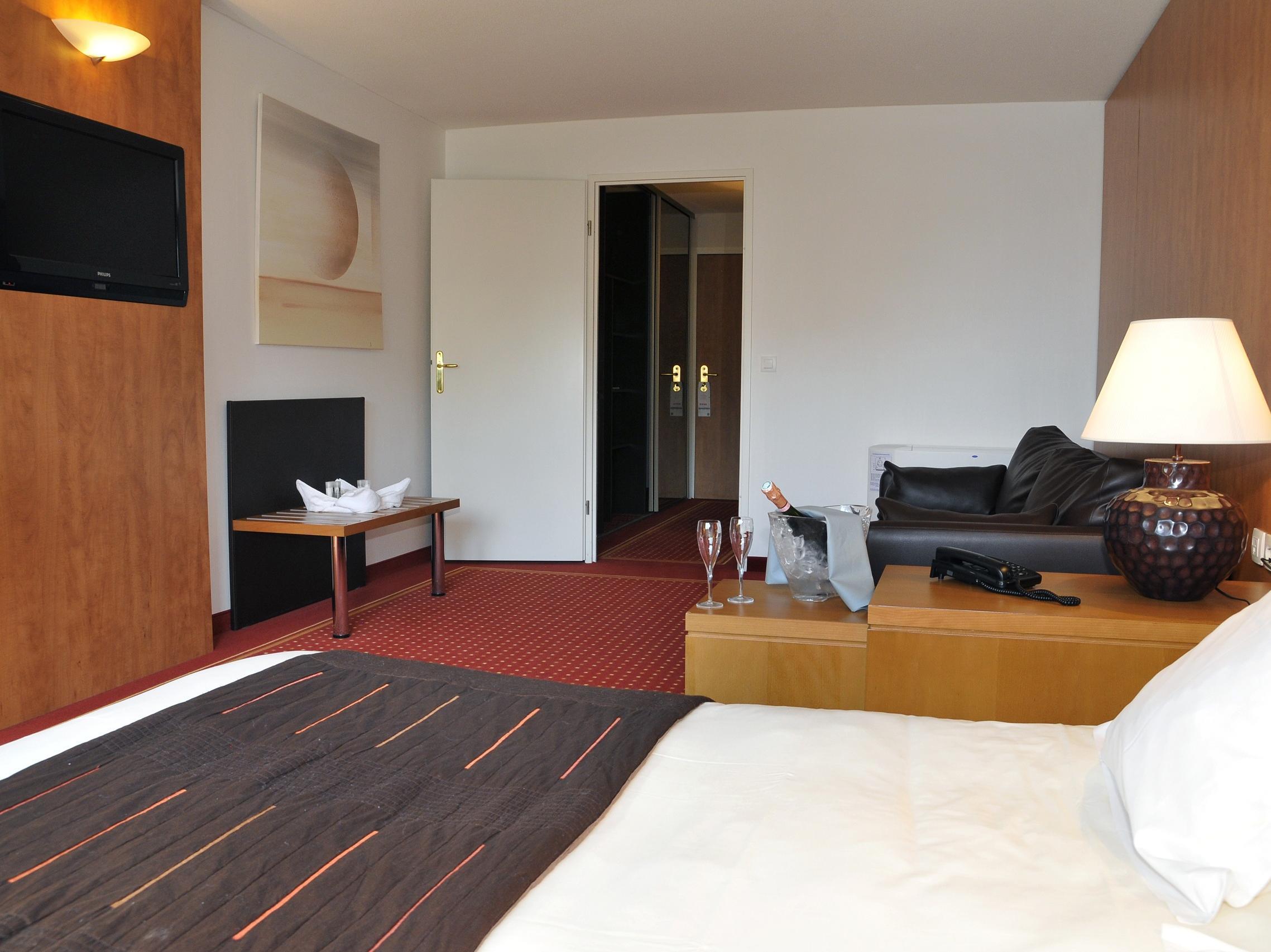 Suites