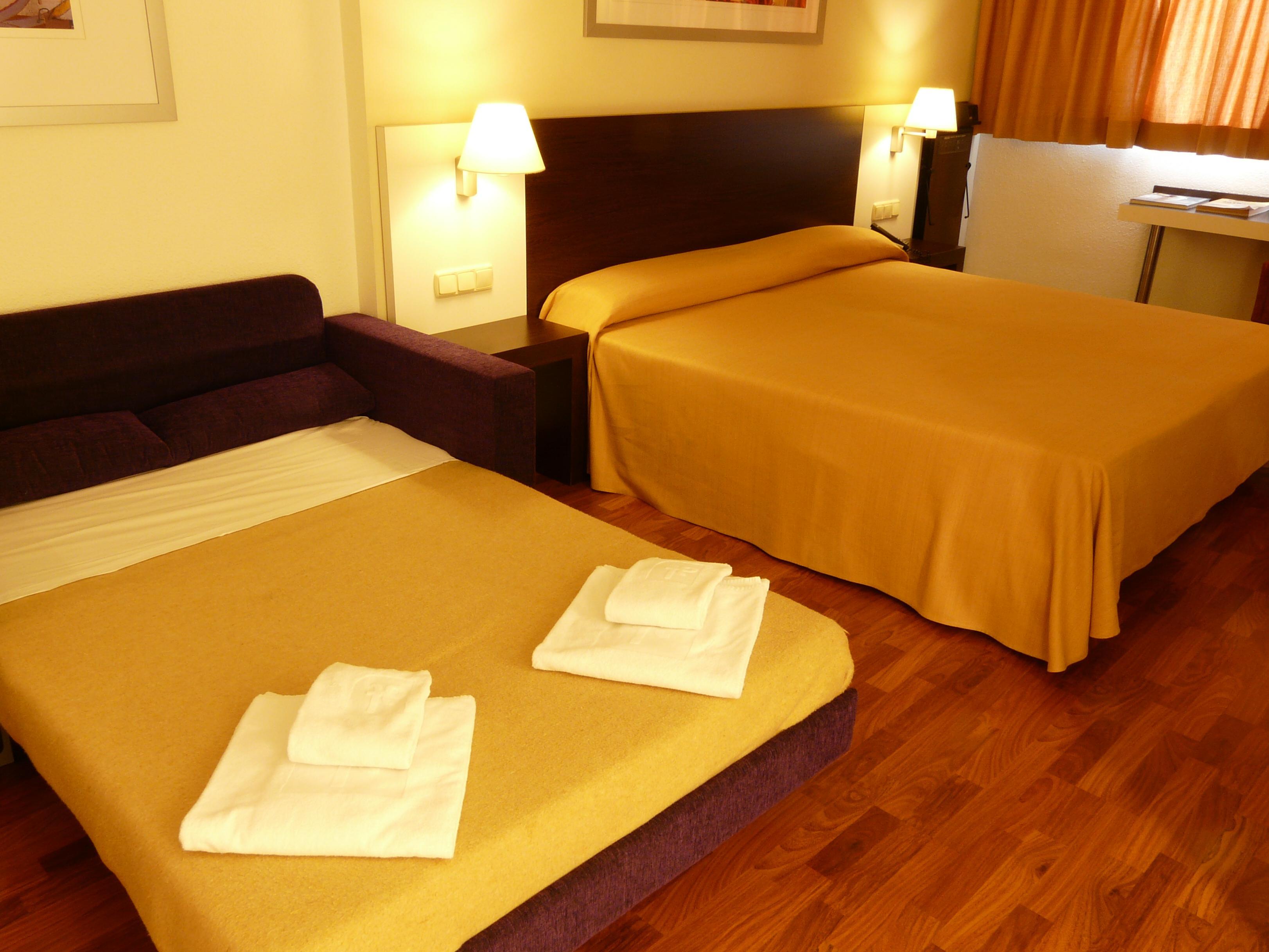 Tryp
