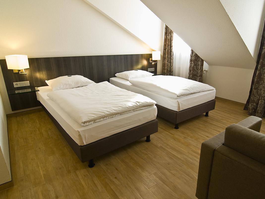 Ghotel
