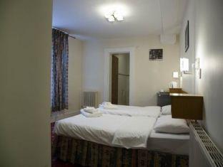 Hotel-Triple