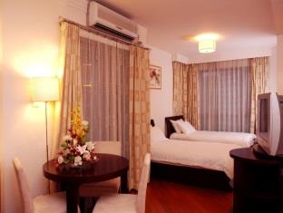 Business Twin Bed - Breakfast included