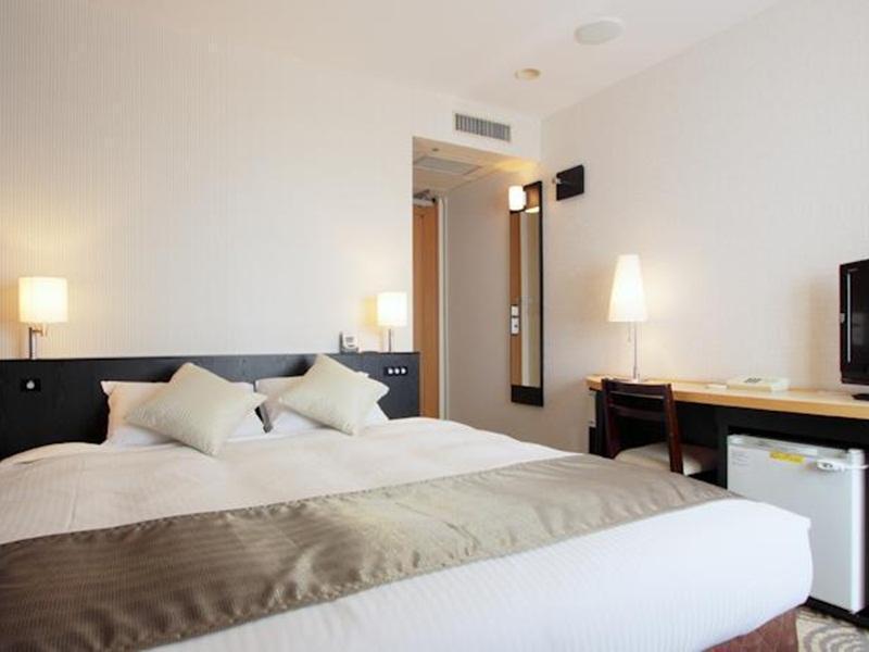 Hotel-Renovated