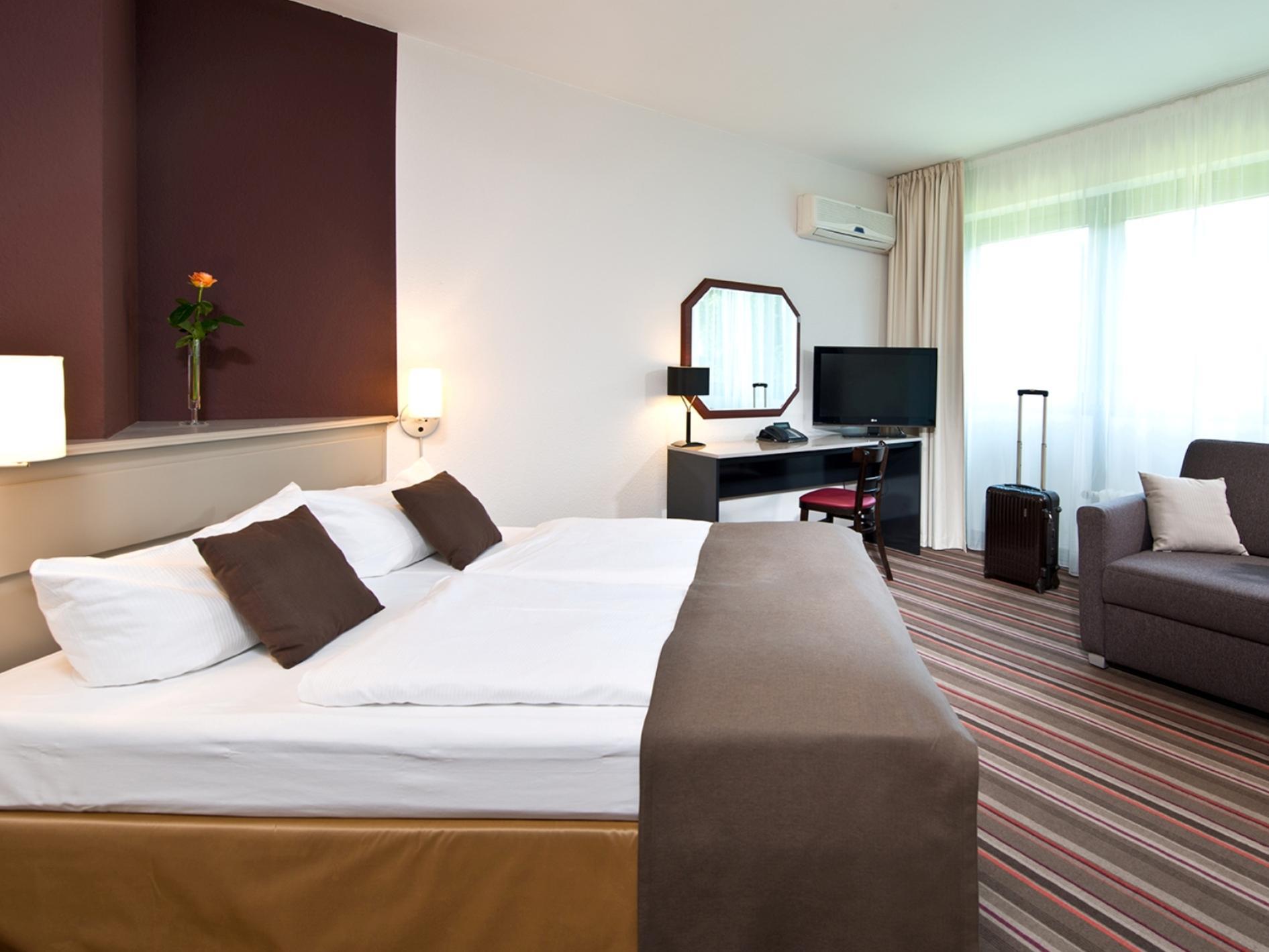Comfort Double Room - Free WiFi access