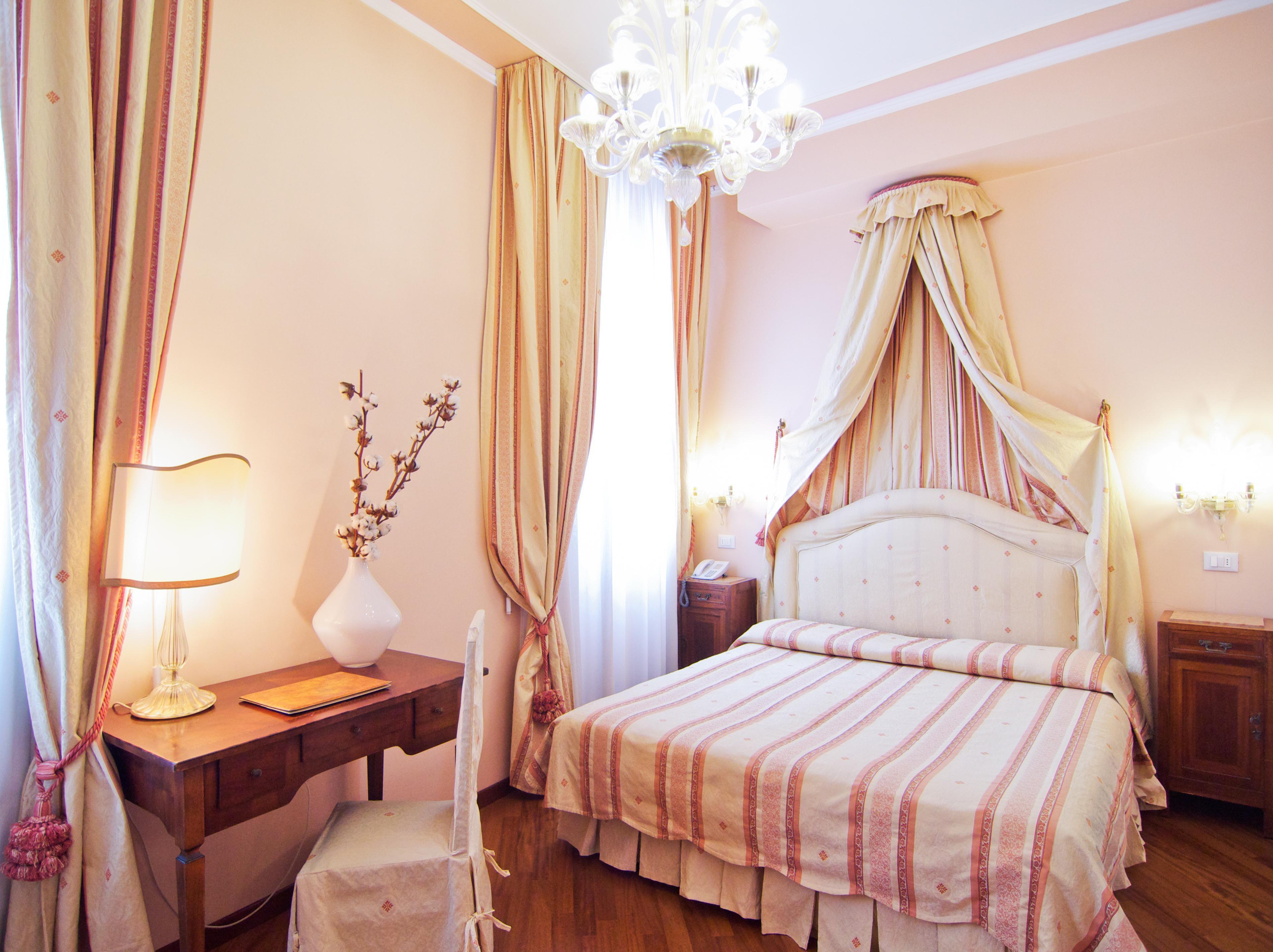 Campiello-Small