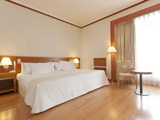 TRYP