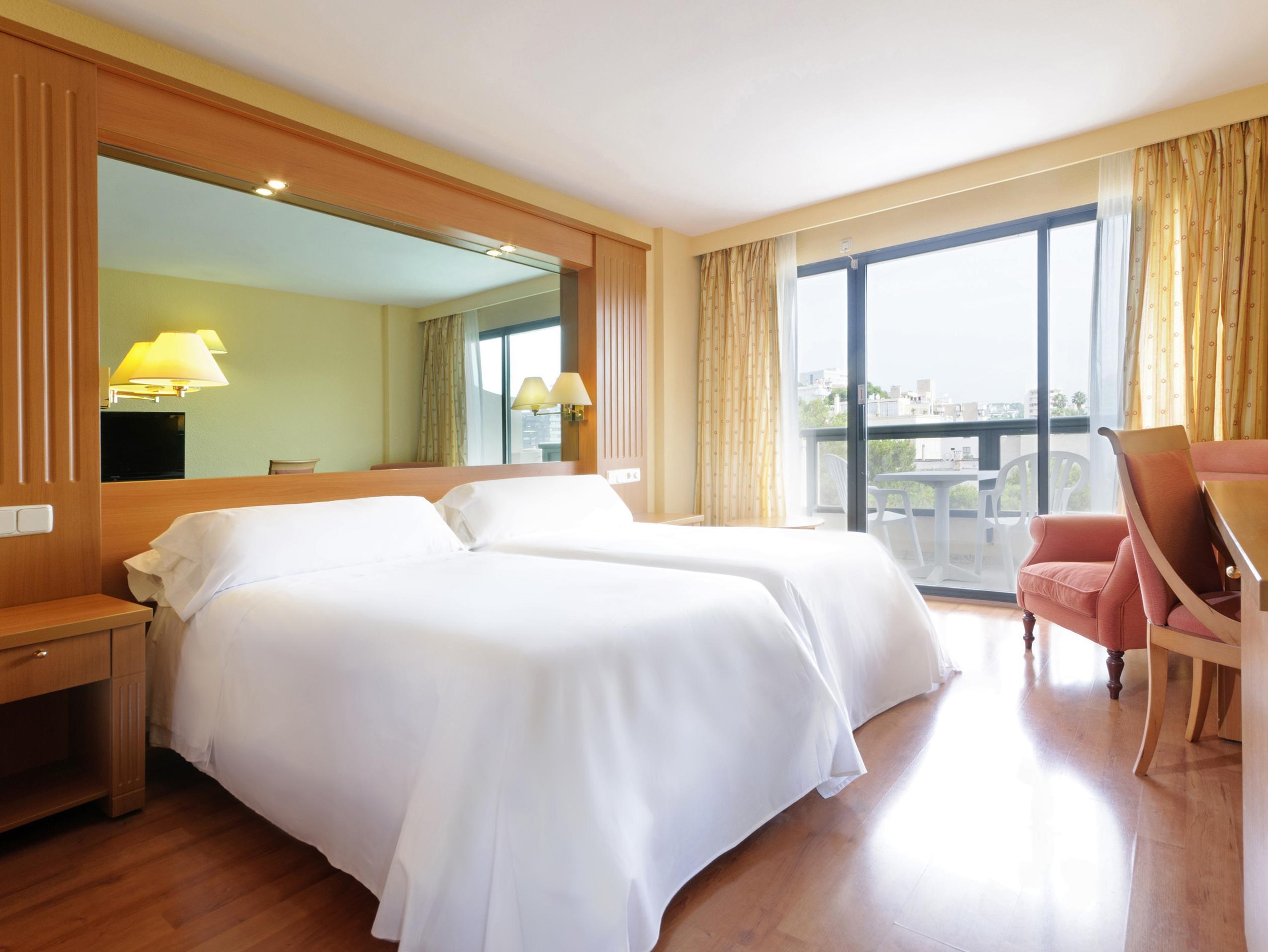 TRYP