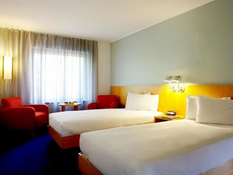 Novotel