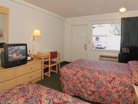 Econo Lodge Town Center Hotel Virginia 
 FAQ 2016, What facilities are there in Econo Lodge Town Center Hotel Virginia 
 2016, What Languages Spoken are Supported in Econo Lodge Town Center Hotel Virginia 
 2016, Which payment cards are accepted in Econo Lodge Town Center Hotel Virginia 
 , Virginia 
 Econo Lodge Town Center Hotel room facilities and services Q&A 2016, Virginia 
 Econo Lodge Town Center Hotel online booking services 2016, Virginia 
 Econo Lodge Town Center Hotel address 2016, Virginia 
 Econo Lodge Town Center Hotel telephone number 2016,Virginia 
 Econo Lodge Town Center Hotel map 2016, Virginia 
 Econo Lodge Town Center Hotel traffic guide 2016, how to go Virginia 
 Econo Lodge Town Center Hotel, Virginia 
 Econo Lodge Town Center Hotel booking online 2016, Virginia 
 Econo Lodge Town Center Hotel room types 2016.