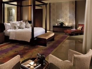 Ritz-Carlton