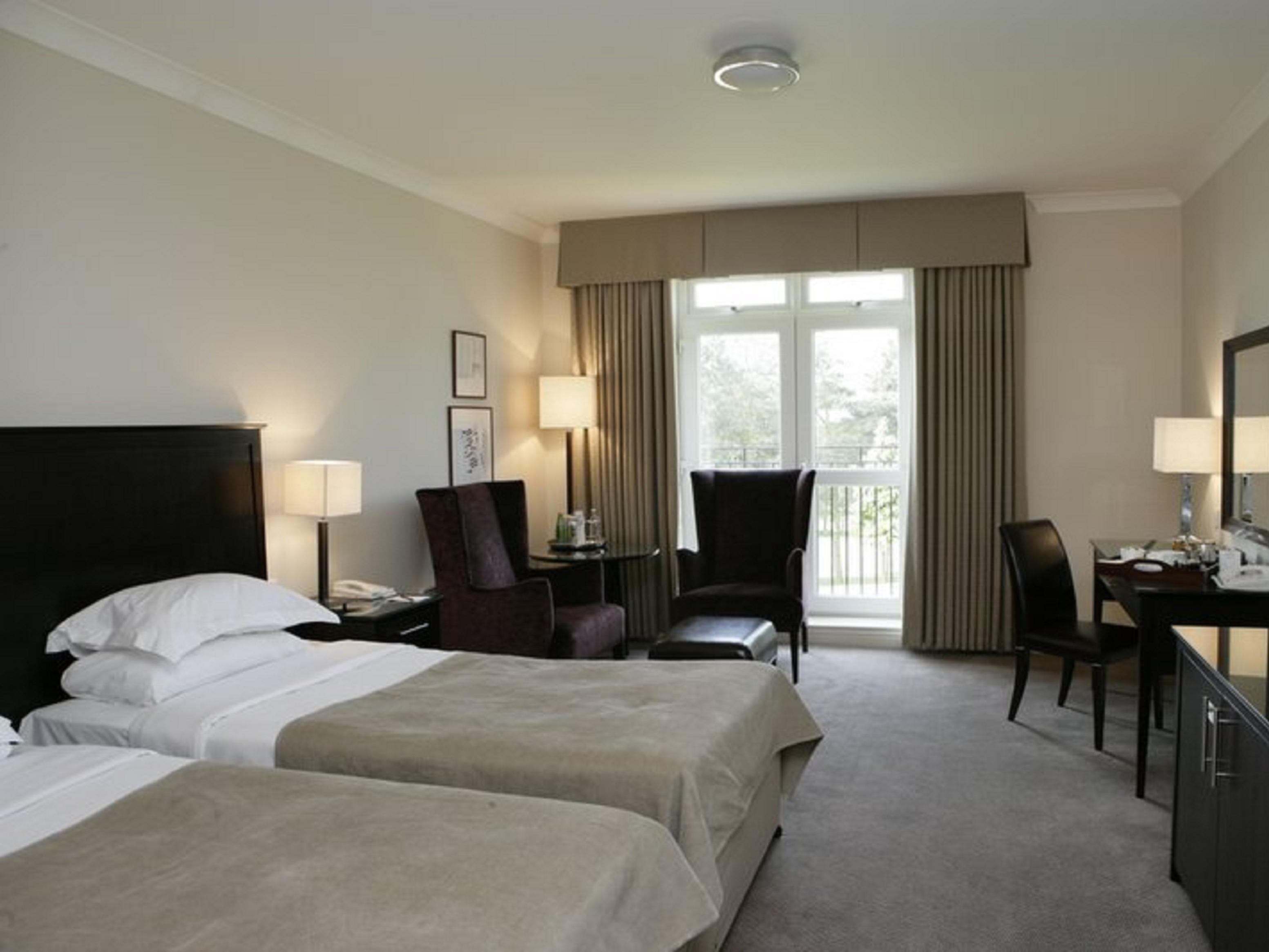 Classic Twin Bed & Breakfast - Free WiFi access - Breakfast included