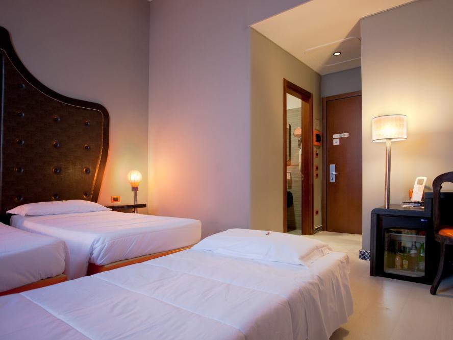 Hotel-Junior