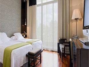 NH Avenida Jerez Spain FAQ 2016, What facilities are there in NH Avenida Jerez Spain 2016, What Languages Spoken are Supported in NH Avenida Jerez Spain 2016, Which payment cards are accepted in NH Avenida Jerez Spain , Spain NH Avenida Jerez room facilities and services Q&A 2016, Spain NH Avenida Jerez online booking services 2016, Spain NH Avenida Jerez address 2016, Spain NH Avenida Jerez telephone number 2016,Spain NH Avenida Jerez map 2016, Spain NH Avenida Jerez traffic guide 2016, how to go Spain NH Avenida Jerez, Spain NH Avenida Jerez booking online 2016, Spain NH Avenida Jerez room types 2016.