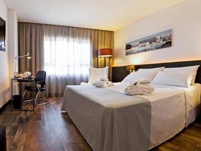 TRYP
