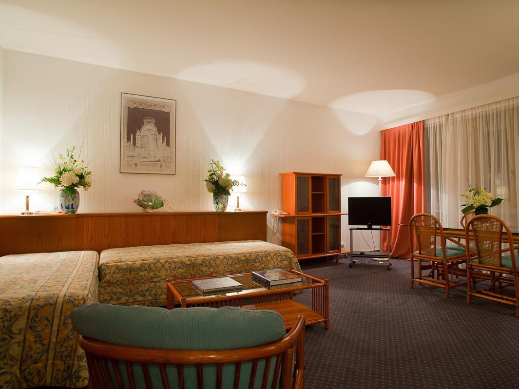 Sagitta Swiss Quality Hotel Geneva FAQ 2017, What facilities are there in Sagitta Swiss Quality Hotel Geneva 2017, What Languages Spoken are Supported in Sagitta Swiss Quality Hotel Geneva 2017, Which payment cards are accepted in Sagitta Swiss Quality Hotel Geneva , Geneva Sagitta Swiss Quality Hotel room facilities and services Q&A 2017, Geneva Sagitta Swiss Quality Hotel online booking services 2017, Geneva Sagitta Swiss Quality Hotel address 2017, Geneva Sagitta Swiss Quality Hotel telephone number 2017,Geneva Sagitta Swiss Quality Hotel map 2017, Geneva Sagitta Swiss Quality Hotel traffic guide 2017, how to go Geneva Sagitta Swiss Quality Hotel, Geneva Sagitta Swiss Quality Hotel booking online 2017, Geneva Sagitta Swiss Quality Hotel room types 2017.