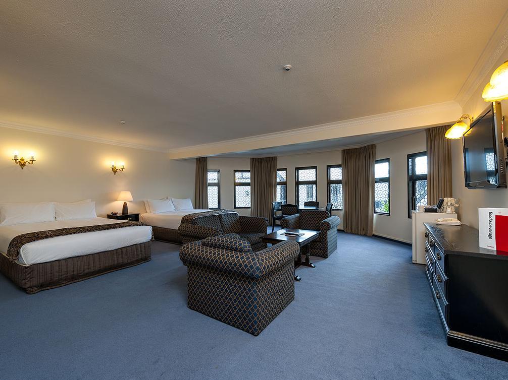 Inn
