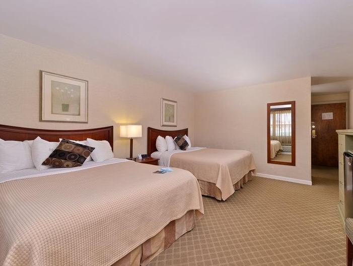 Inn-Suite-2