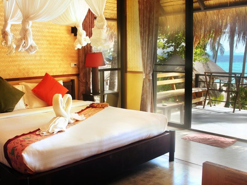 Resort-Beachfront