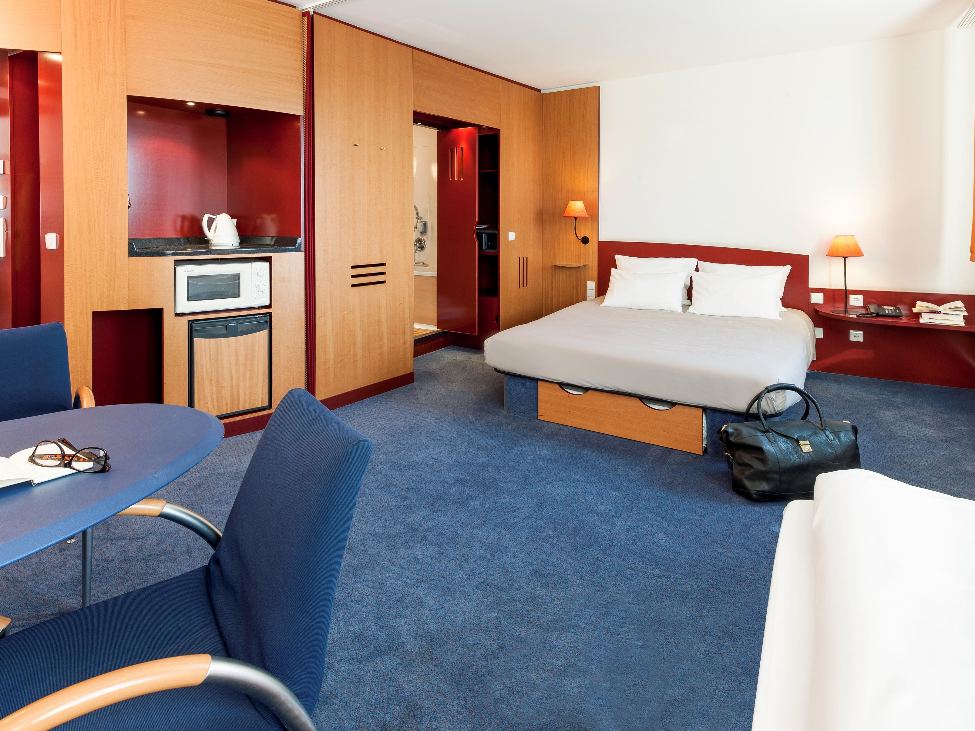 Novotel Suites Berlin City Potsdamer Platz Germany
 FAQ 2016, What facilities are there in Novotel Suites Berlin City Potsdamer Platz Germany
 2016, What Languages Spoken are Supported in Novotel Suites Berlin City Potsdamer Platz Germany
 2016, Which payment cards are accepted in Novotel Suites Berlin City Potsdamer Platz Germany
 , Germany
 Novotel Suites Berlin City Potsdamer Platz room facilities and services Q&A 2016, Germany
 Novotel Suites Berlin City Potsdamer Platz online booking services 2016, Germany
 Novotel Suites Berlin City Potsdamer Platz address 2016, Germany
 Novotel Suites Berlin City Potsdamer Platz telephone number 2016,Germany
 Novotel Suites Berlin City Potsdamer Platz map 2016, Germany
 Novotel Suites Berlin City Potsdamer Platz traffic guide 2016, how to go Germany
 Novotel Suites Berlin City Potsdamer Platz, Germany
 Novotel Suites Berlin City Potsdamer Platz booking online 2016, Germany
 Novotel Suites Berlin City Potsdamer Platz room types 2016.