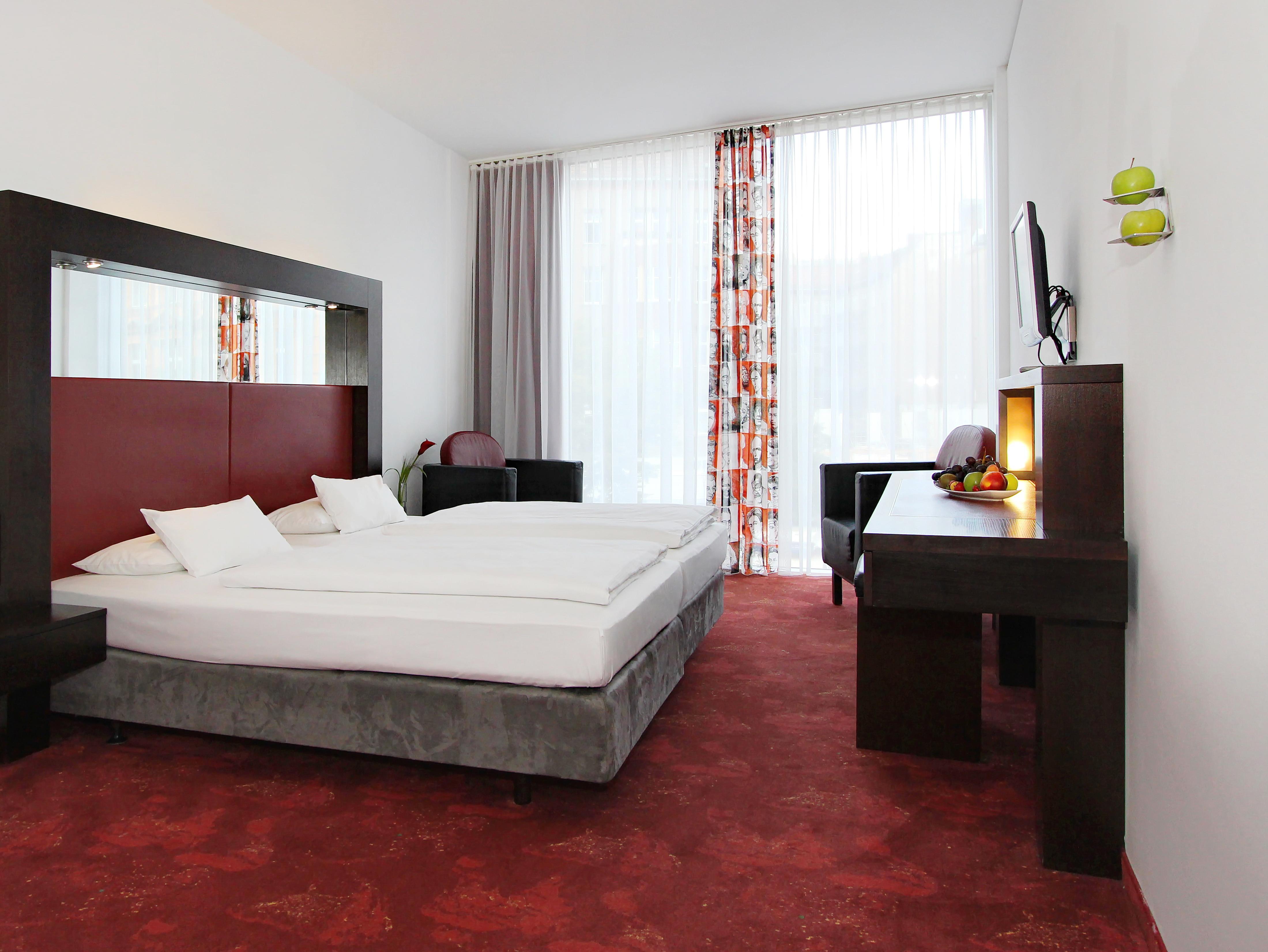 ARCOTEL