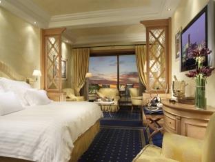 Corner Suite - Best price guarantee