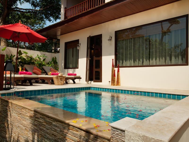 Deluxe Thai Pool Villa - Hot Deal - Free WiFi access