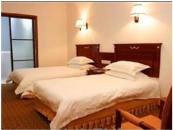Hot Deal Twin Room - Breakfast included