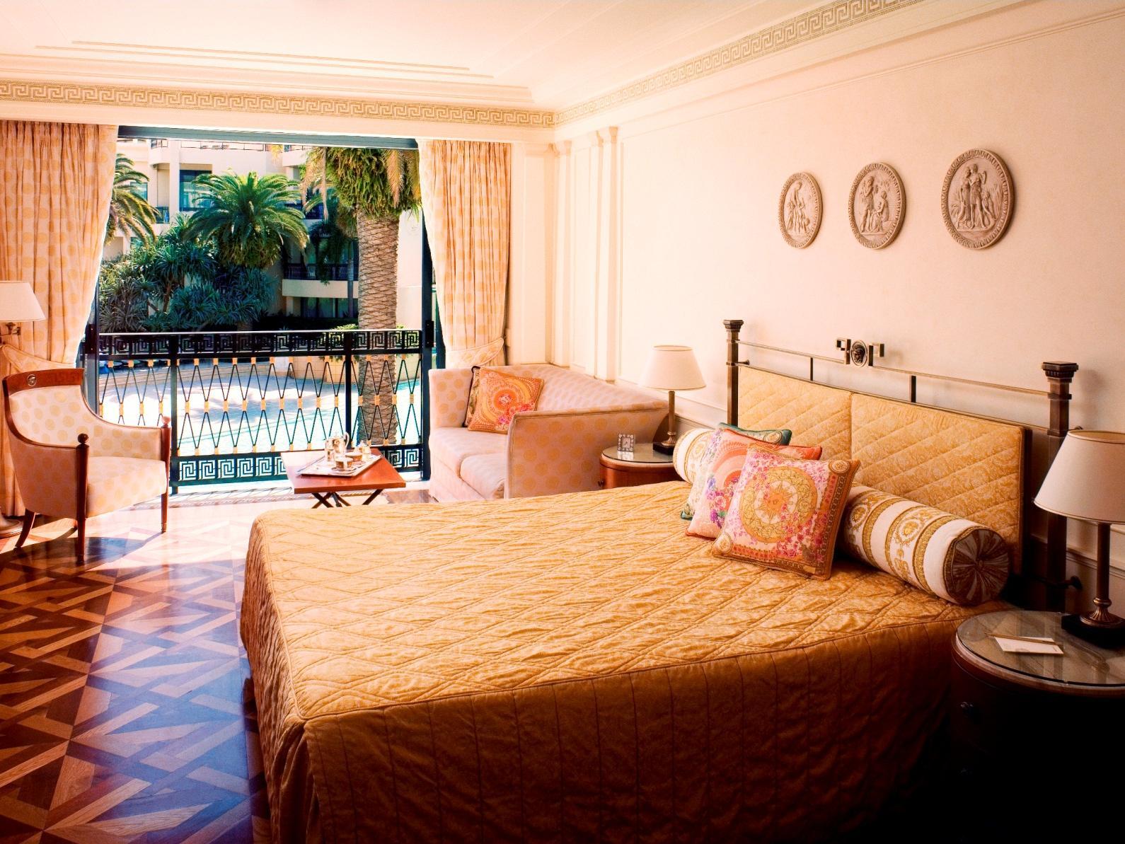 Lagoon Room