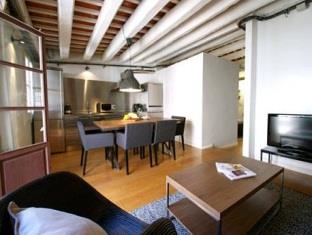 Apartments-Apartment