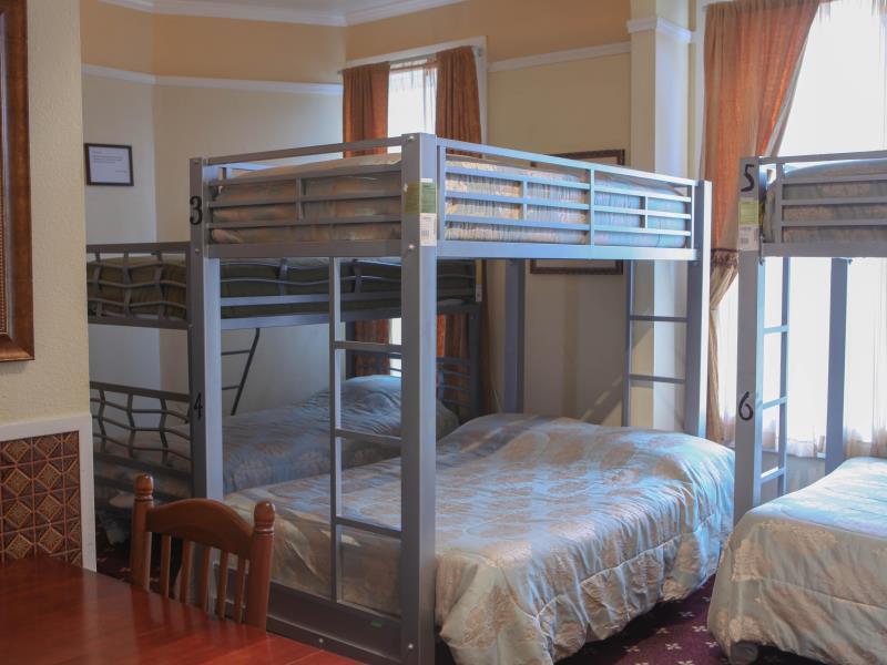 Hotel-One