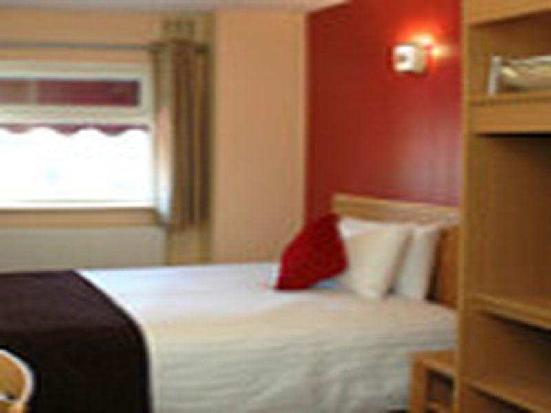 Single Room - Best price guarantee